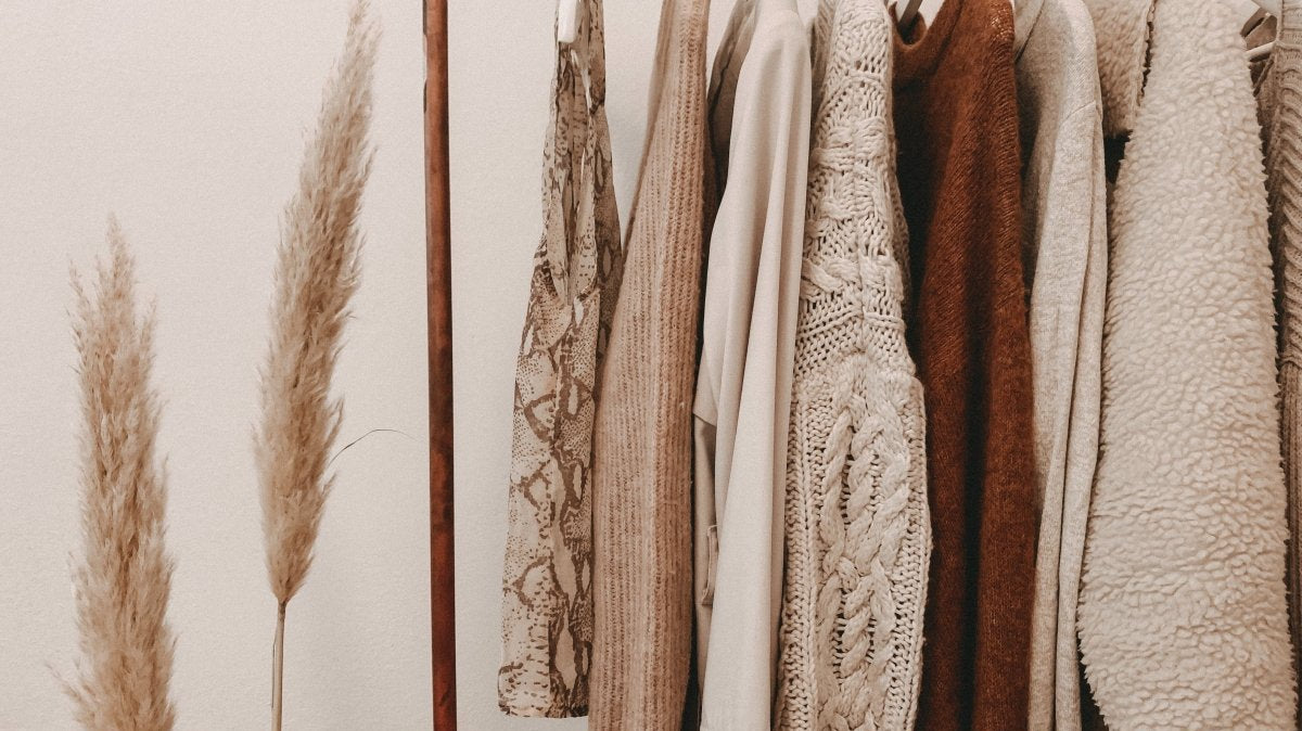 5 Ways To Sustainably Spring Clean Your Closet - One Less