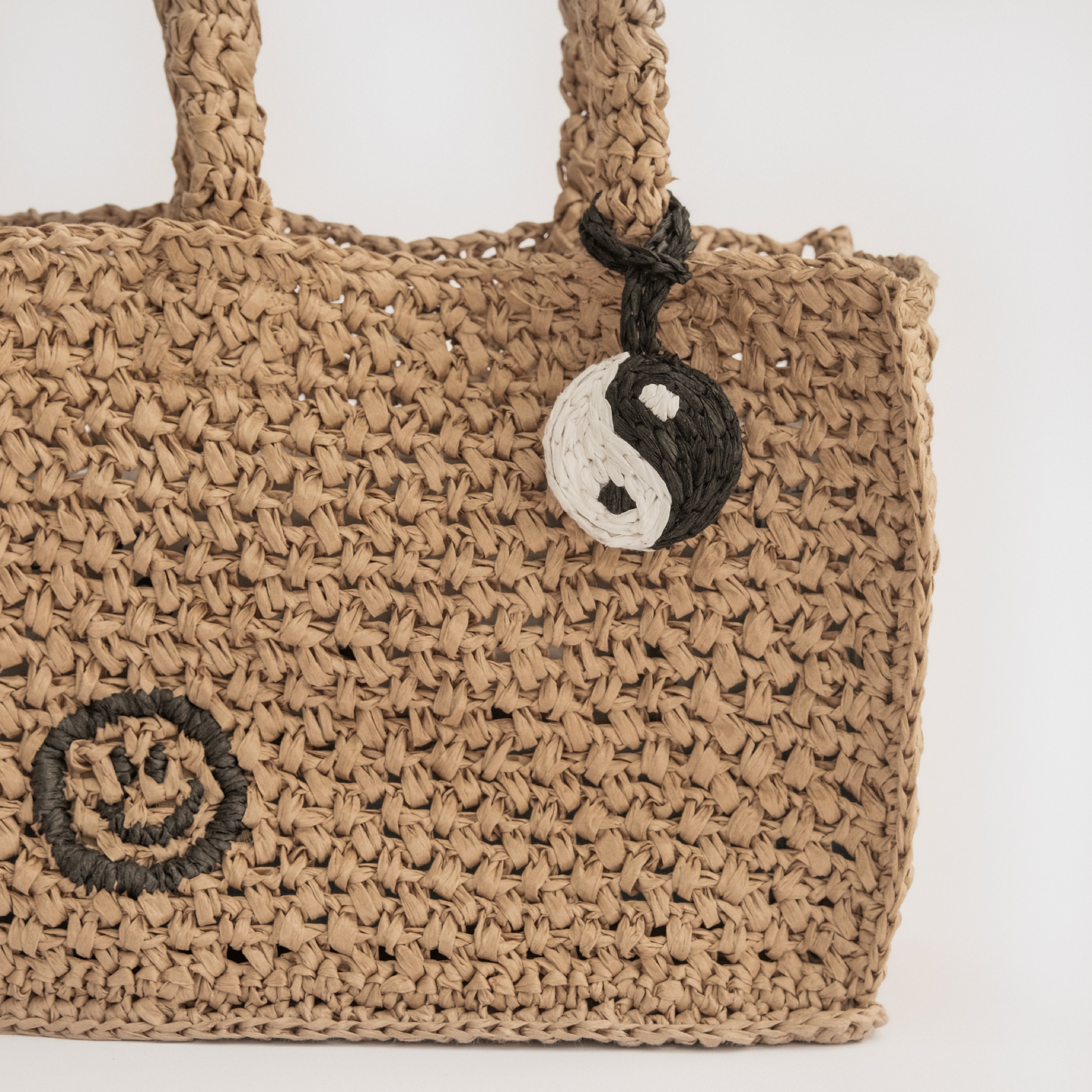 Raffia Keychain - Yin Yang